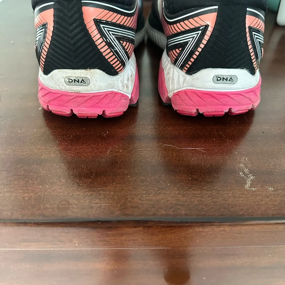 Brooks Ghost 10 women’s size 11 - Picture 4 of 5